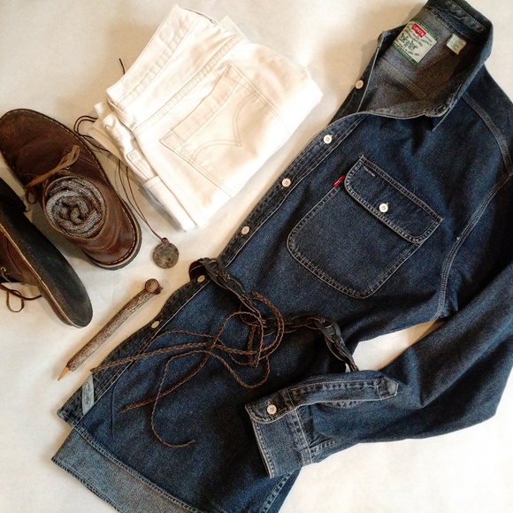 Levi's Jackets & Blazers - {LEVI'S} Denim Shirt Jacket